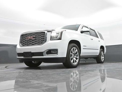 Used 2019 GMC Yukon Denali image 38