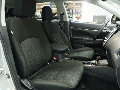 Used 2023 Mitsubishi Outlander Sport LE AWD/4WD image 23
