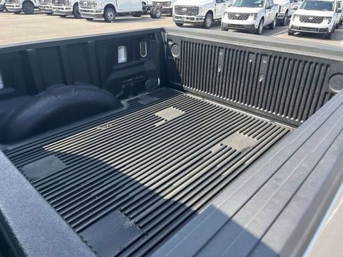 Used 2018 Ford F150 XLT RWD image 13