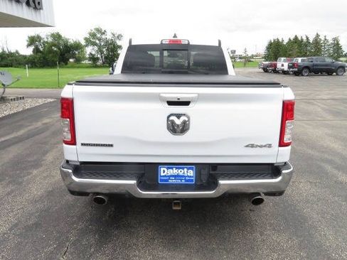 Used 2022 RAM 1500 Big Horn AWD/4WD image 9