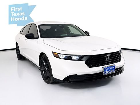 Used 2023 Honda Accord Sport image 1