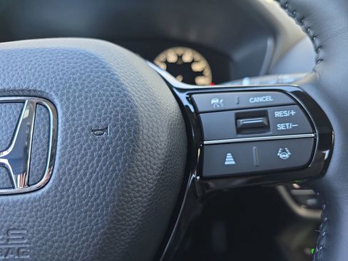 New 2026 Honda HR-V EX-L image 17