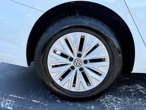 Used 2019 Volkswagen Jetta S FWD image 27