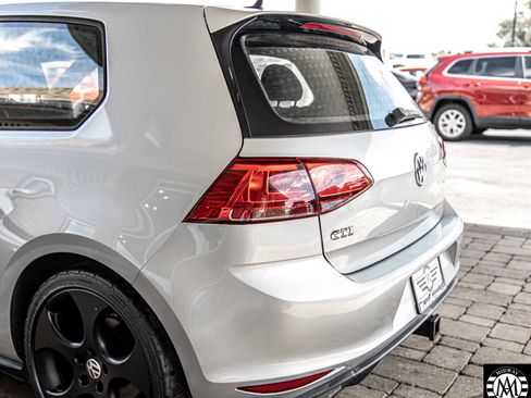 Used 2015 Volkswagen GTI S image 14
