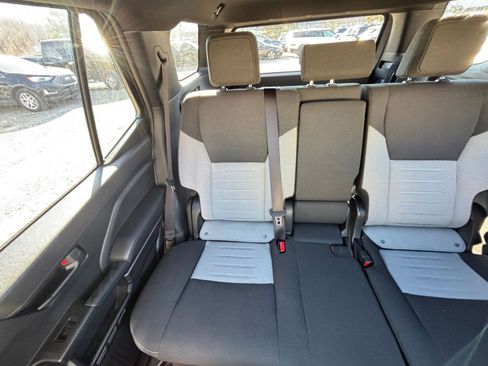 Used 2025 Toyota 4Runner SR5 image 39