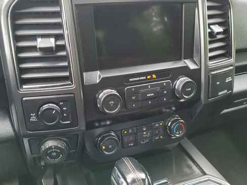 Used 2020 Ford F150 XLT w/ Equipment Group 302A Luxury AWD/4WD image 20
