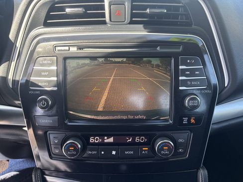 Used 2020 Nissan Maxima 3.5 SV w/ Floor Mat Group FWD image 17