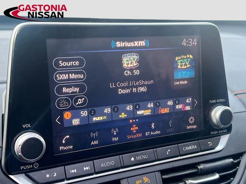 Used 2022 Nissan Altima 2.5 SR w/ Midnight Edition Package image 18