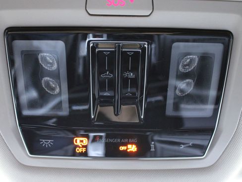 Used 2024 Volkswagen Atlas Peak Edition SE AWD/4WD image 51