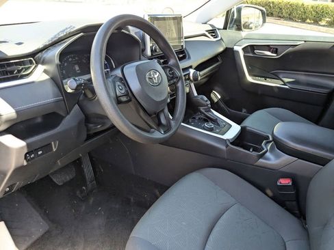 Used 2025 Toyota RAV4 XLE image 13