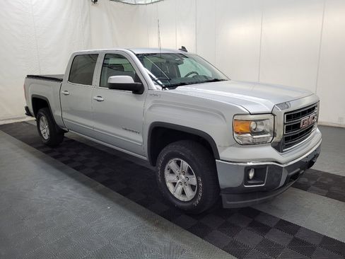 Used 2015 GMC Sierra 1500 SLE w/ SLE Value Package AWD/4WD image 11