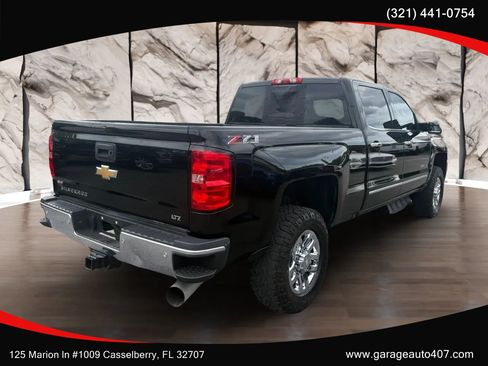 Used 2018 Chevrolet Silverado 3500 LTZ w/ Duramax Plus Package AWD/4WD image 7