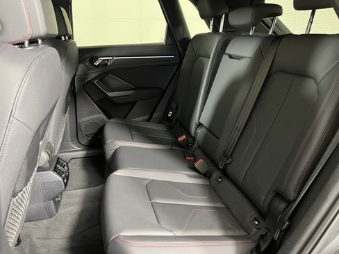 Used 2025 Audi Q3 2.0T Premium Plus w/ Premium Plus Package image 22