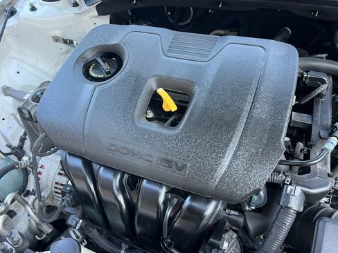 Used 2019 Kia Forte LXS image 31