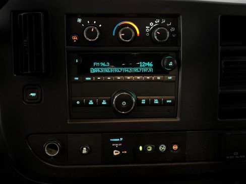 Used 2020 Chevrolet Express 2500 w/ Driver Convenience Package RWD image 6