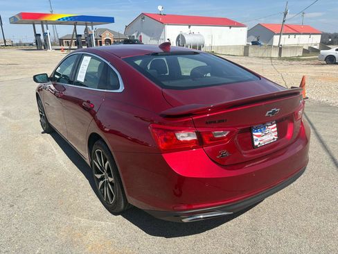 Used 2025 Chevrolet Malibu RS image 5