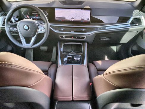 Certified 2024 BMW X5 xDrive40i w/ Parking Assistance Package image 15