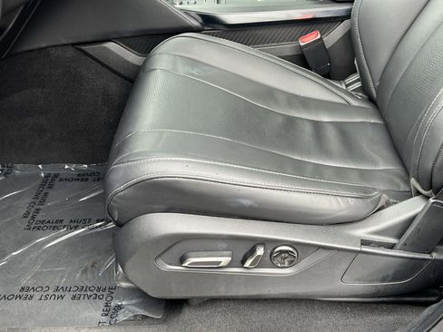 Certified 2025 Acura MDX SH-AWD w/ Technology Package image 15