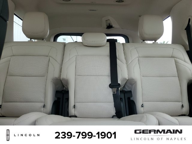 New 2027 Lincoln Navigator Premiere AWD/4WD image 29