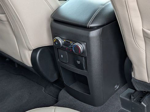 Used 2021 Ford Explorer Limited w/ Equipment Group 301A RWD image 35