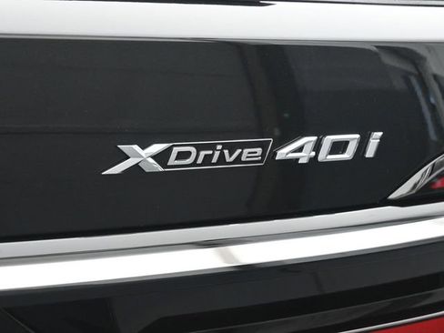 New 2026 BMW X7 xDrive40i w/ Executive Package image 25