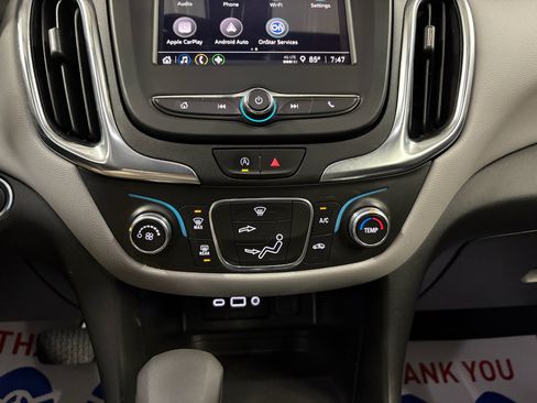 Used 2022 Chevrolet Equinox LT AWD/4WD image 12