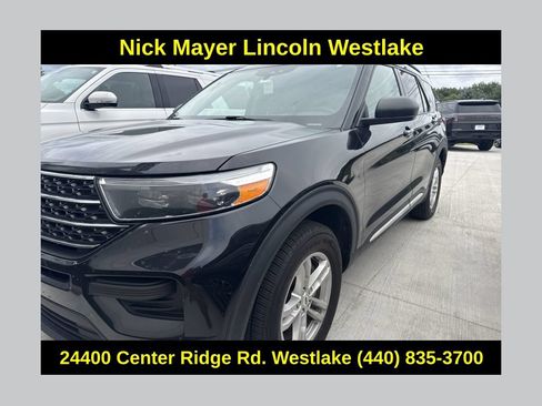 Used 2022 Ford Explorer XLT AWD/4WD image 1