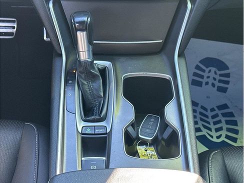 Used 2019 Honda Accord Sport image 17