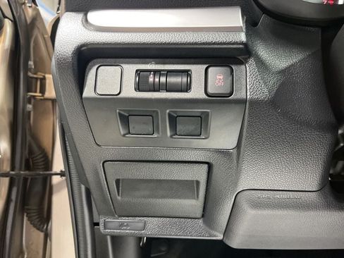 Used 2016 Subaru Forester 2.5i Premium w/ All-Weather Package AWD/4WD image 16