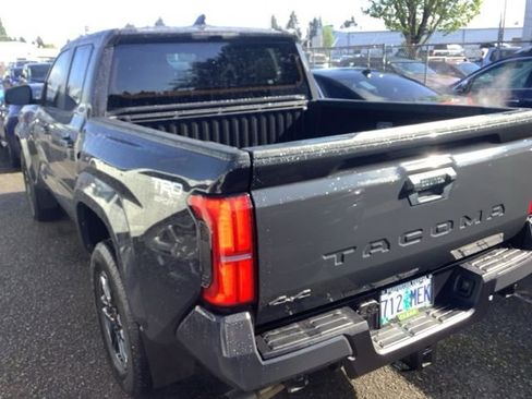 Used 2024 Toyota Tacoma TRD Sport image 3