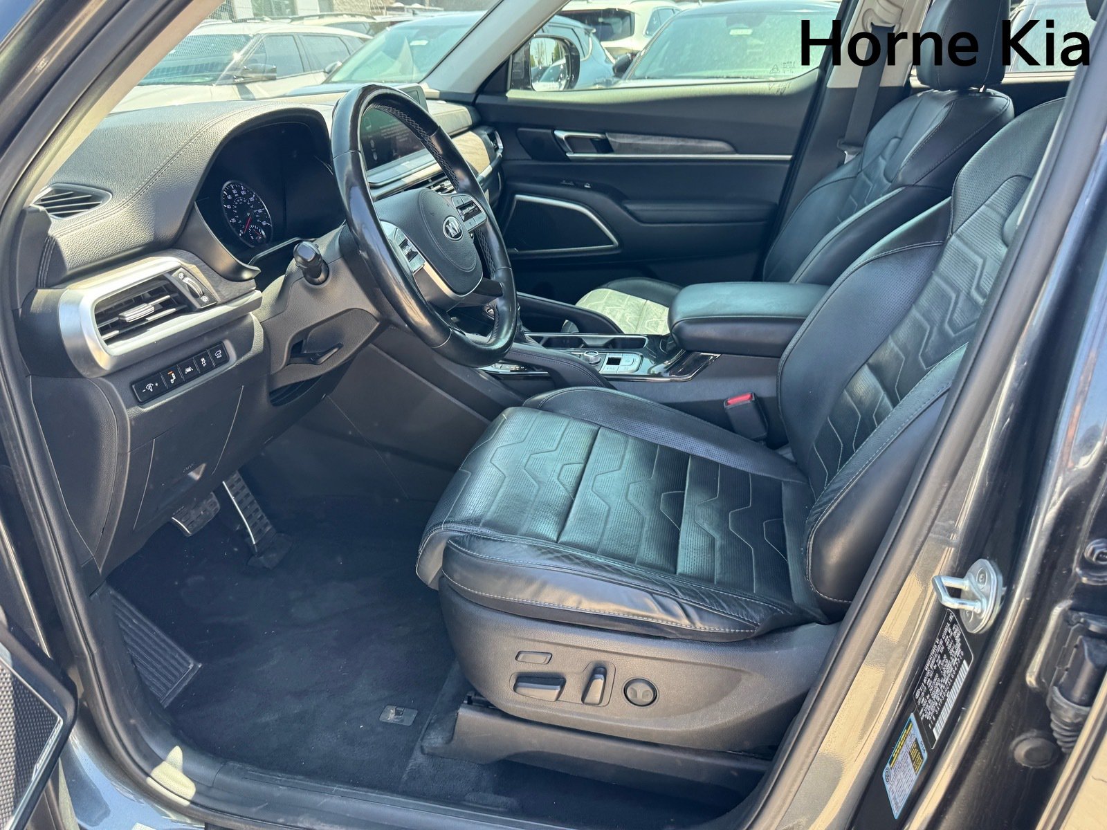 Used 2020 Kia Telluride SX w/ SX Prestige Package AWD/4WD image 10
