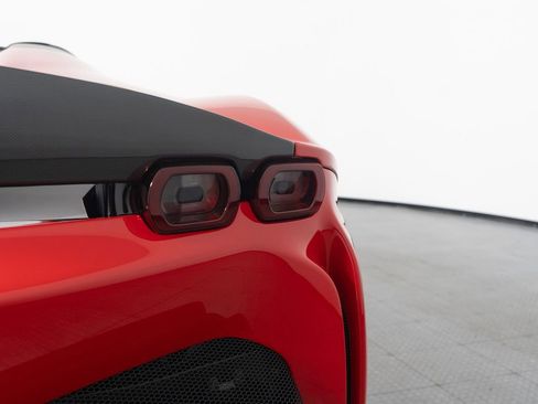 Certified 2023 Ferrari SF90 Spider Base image 12