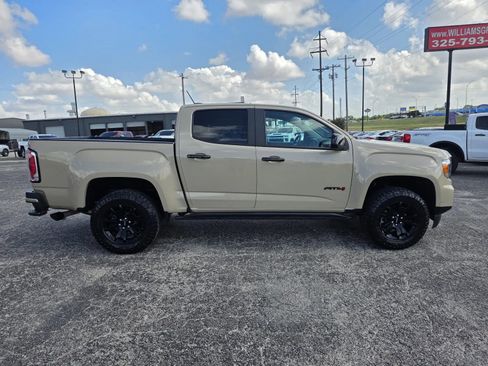 Used 2022 GMC Canyon AT4 AWD/4WD image 8