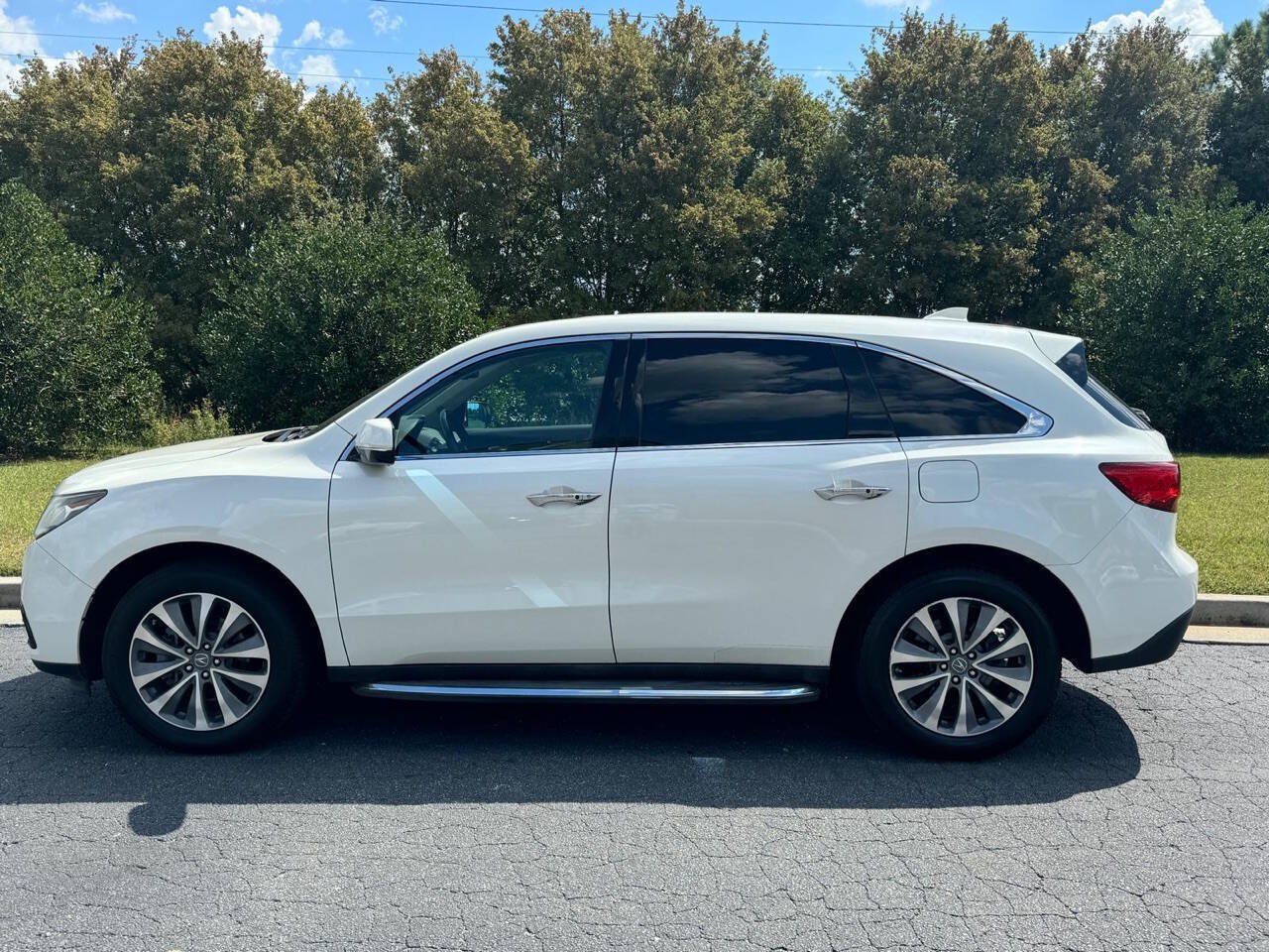Used 2014 Acura MDX w/ Technology Package AWD/4WD image 3