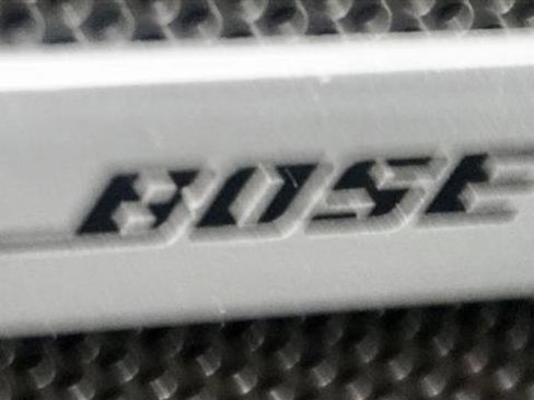 Used 2018 Chevrolet Suburban LT w/ Z71 Midnight Edition image 37