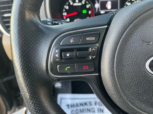 Used 2017 Kia Sportage SX image 31