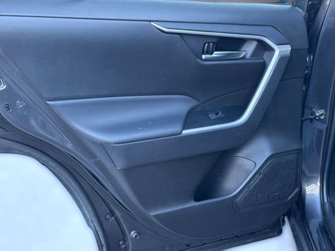 Certified 2022 Toyota RAV4 XLE image 13