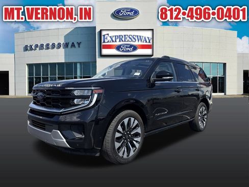 Used 2025 Ford Expedition Platinum w/ Driver's Package AWD/4WD image 1