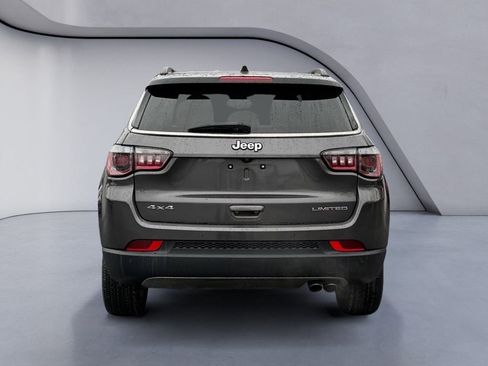 Used 2021 Jeep Compass Limited image 4