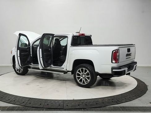 Used 2022 GMC Canyon Denali AWD/4WD image 13