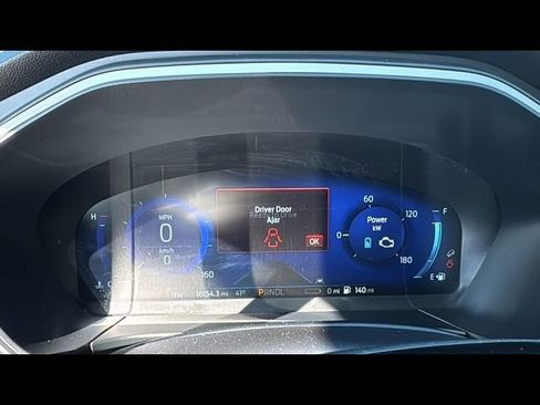 Certified 2022 Ford Escape SEL w/ Technology Package FWD image 18