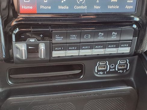 Used 2022 RAM 3500 Limited image 15