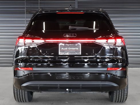 Certified 2024 Audi Q4 e-tron Premium Plus image 11