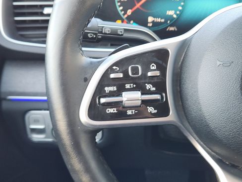 Used 2020 Mercedes-Benz GLE 450 4MATIC image 36