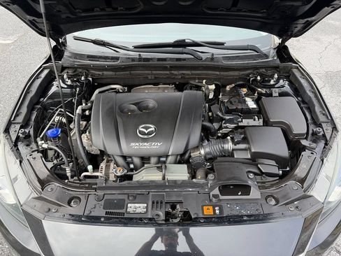 Used 2014 MAZDA MAZDA3 i Touring w/ Technology Package FWD image 27