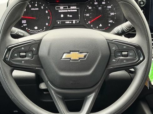 Certified 2024 Chevrolet Trax LS FWD image 14