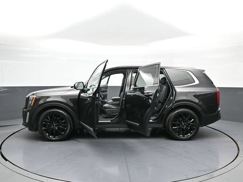 Certified 2022 Kia Telluride SX w/ SX Prestige Package AWD/4WD image 45
