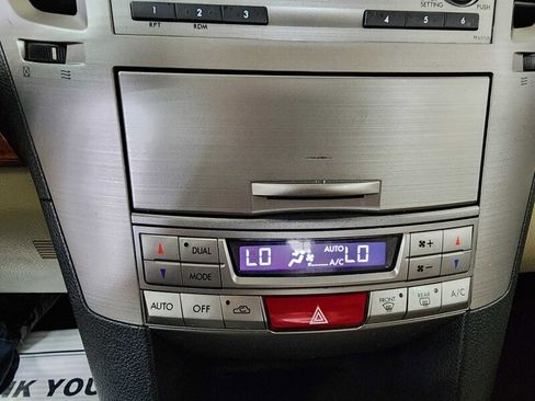 Used 2012 Subaru Legacy 2.5i Limited w/ Popular Pkg 2 image 18