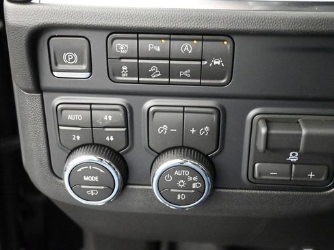 New 2026 Chevrolet Tahoe High Country image 38