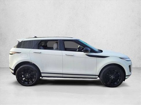 Used 2024 Land Rover Range Rover Evoque S image 4